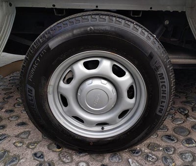 2023 Ford F-150 3.3 XL Doble Cabina V6 4x2 At