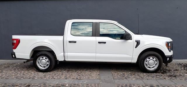 2023 Ford F-150 3.3 XL Doble Cabina V6 4x2 At