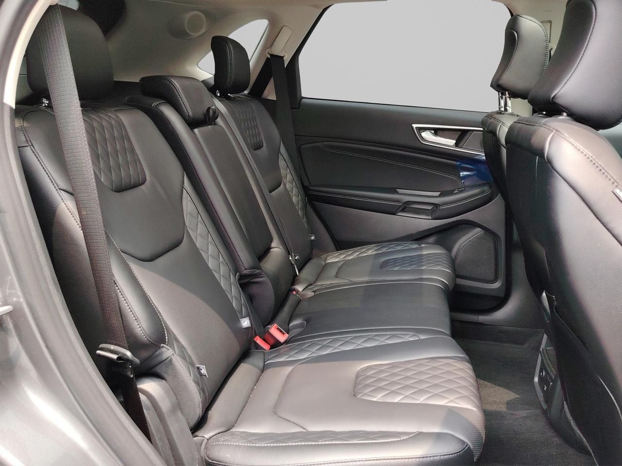 2024 Ford Edge 2.0 Titanium At