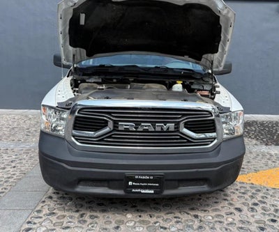 2020 RAM 1500 3.6 V6 Crew Cab SLT At