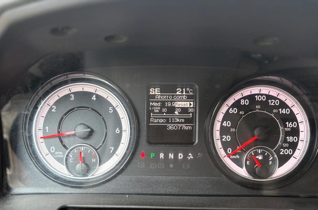 2020 RAM 1500 3.6 V6 Crew Cab SLT At