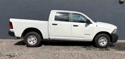 2020 RAM 1500 3.6 V6 Crew Cab SLT At
