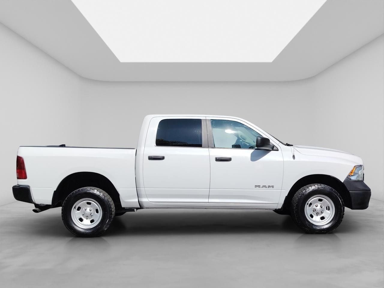 2020 RAM 1500 3.6 V6 Crew Cab SLT 4x4 At