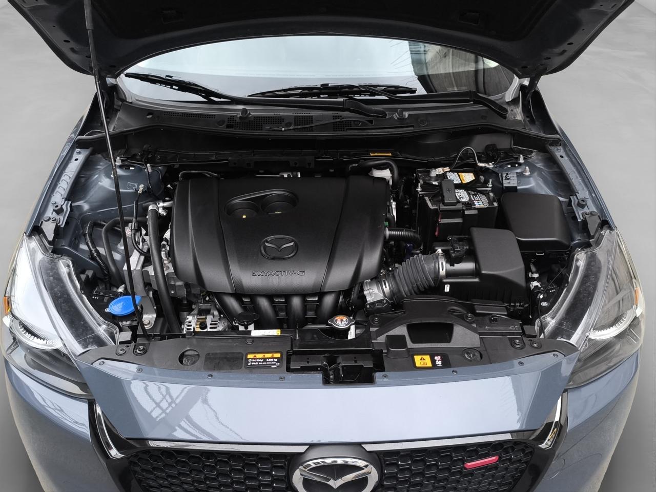 2025 Mazda Mazda 2 2.0 Signature Sedan At