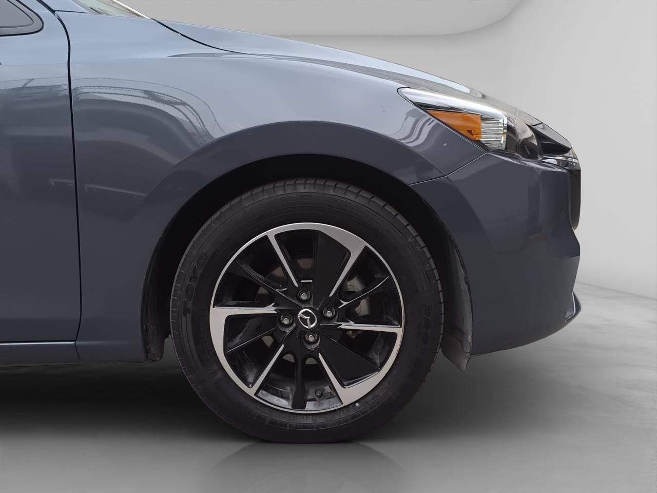 2025 Mazda Mazda 2 2.0 Signature Sedan At