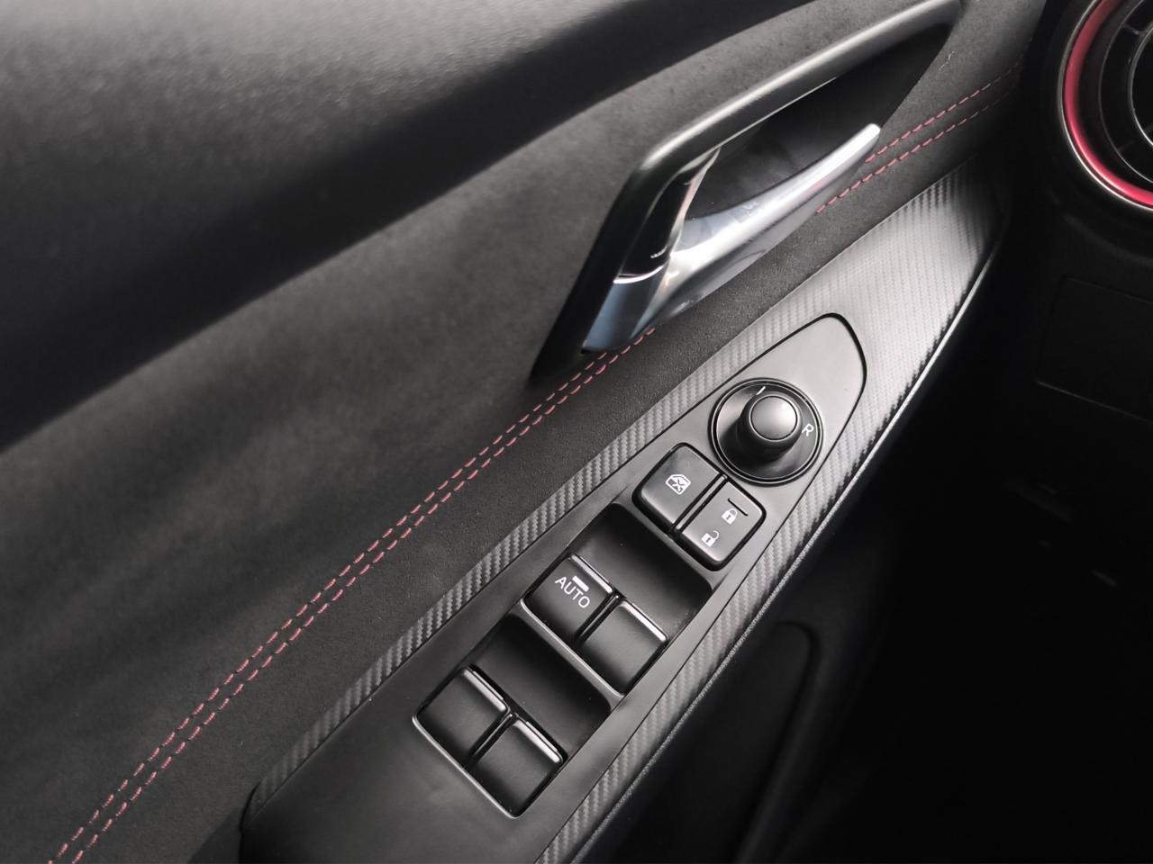 2025 Mazda Mazda 2 2.0 Signature Sedan At