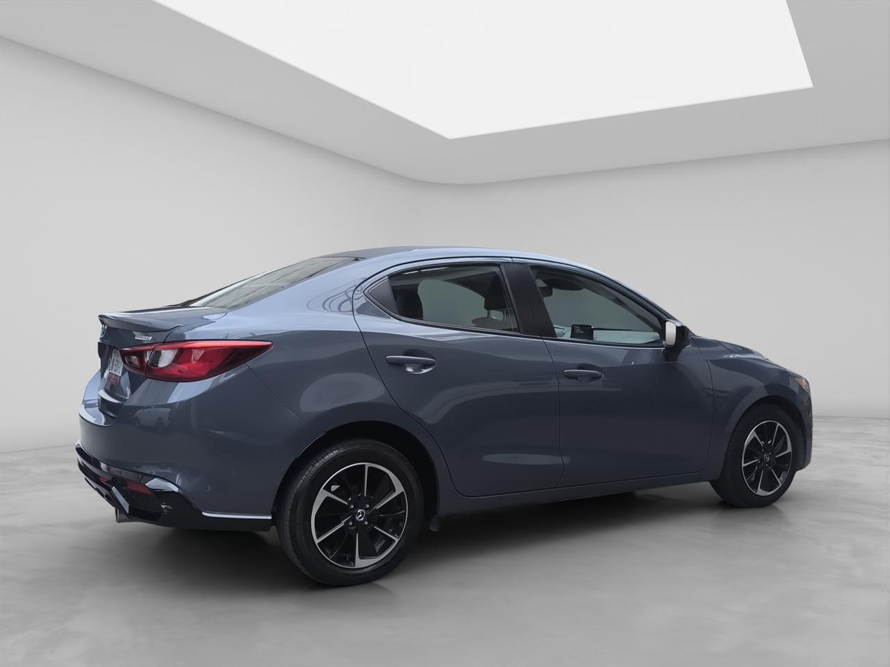 2025 Mazda Mazda 2 2.0 Signature Sedan At