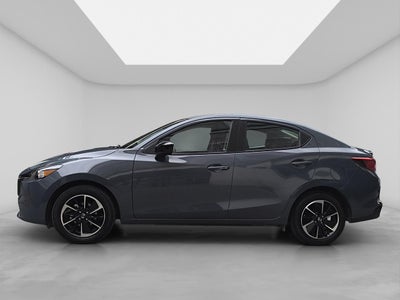 2025 Mazda Mazda 2 2.0 Signature Sedan At
