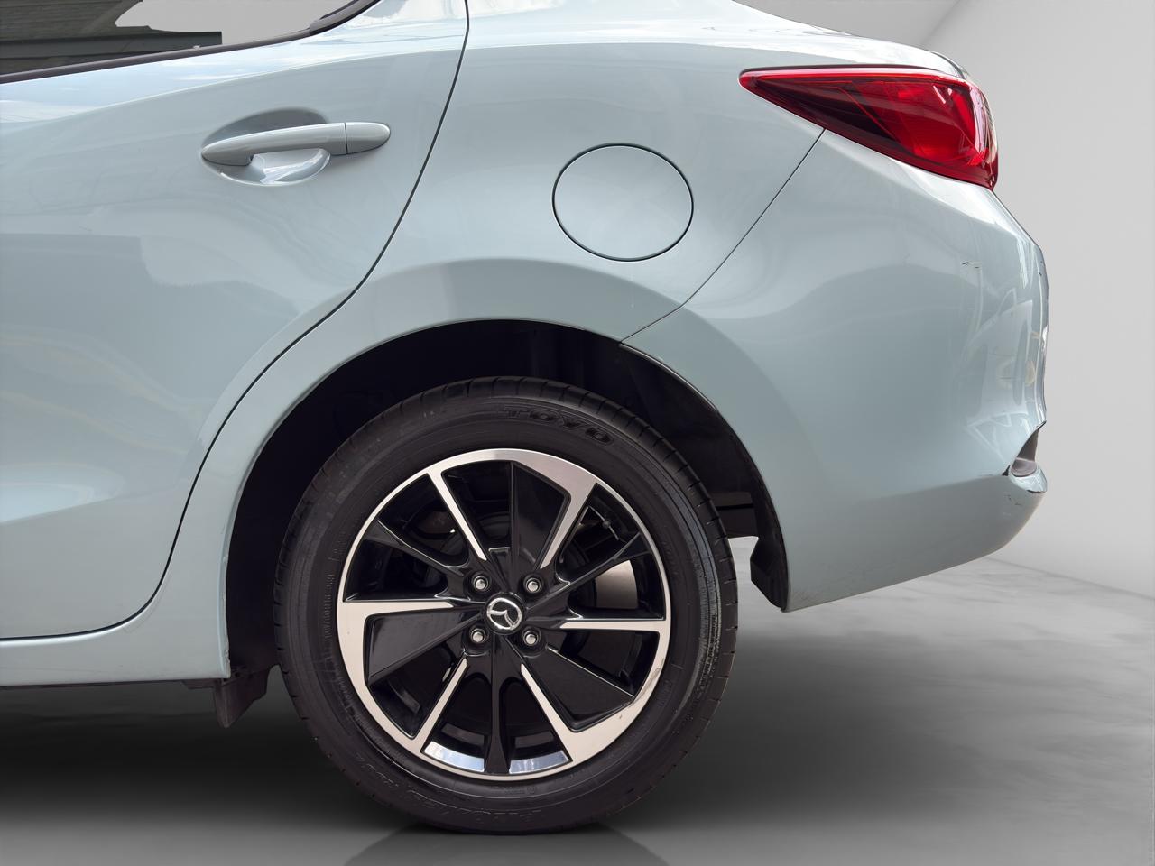 2025 Mazda Mazda 2 1.5 I Grand Touring Sedan At