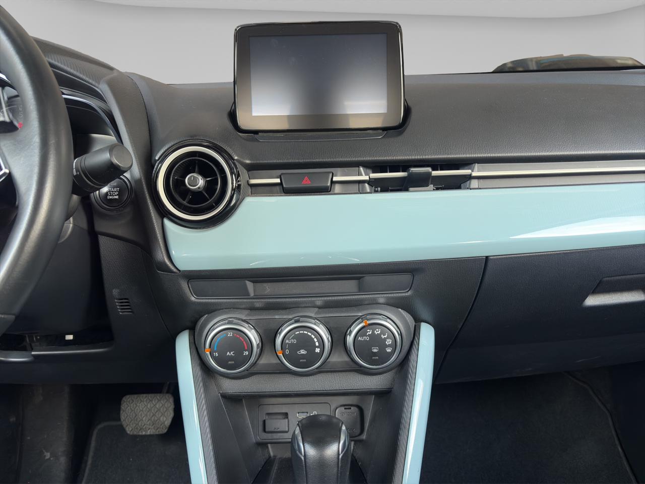 2025 Mazda Mazda 2 1.5 I Grand Touring Sedan At