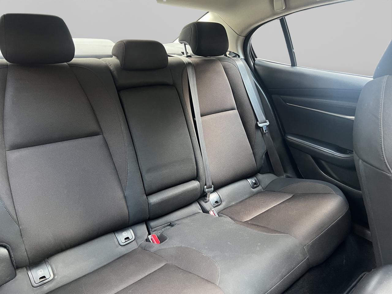 2021 Mazda Mazda 3 2.5 i Sport Sedan Mt