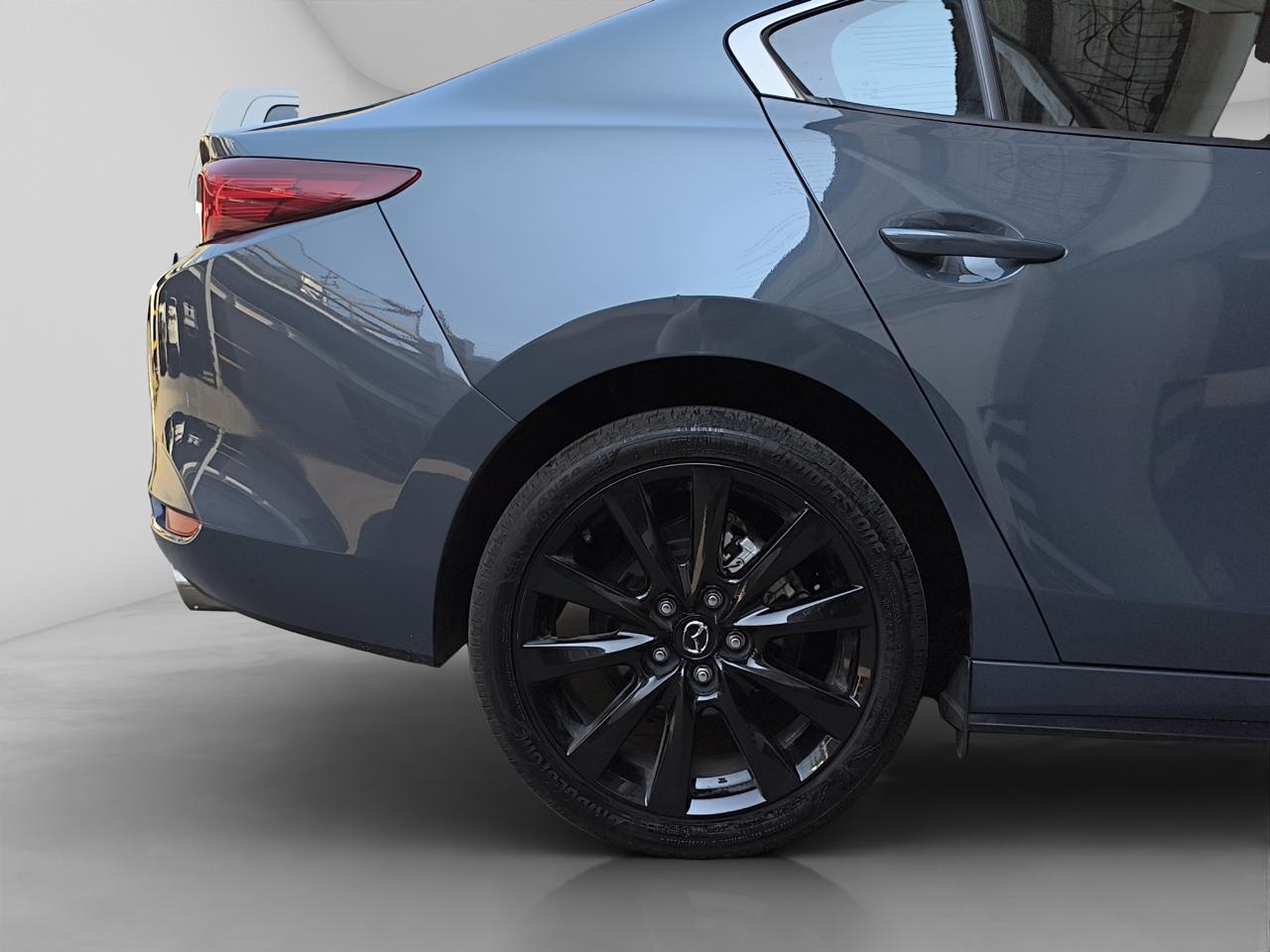 2025 Mazda Mazda 3 2.5 Signature Sedan At