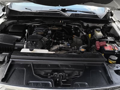 2020 Nissan NP300 2.5 Doble Cabina Se Aa Pack Seg Mt