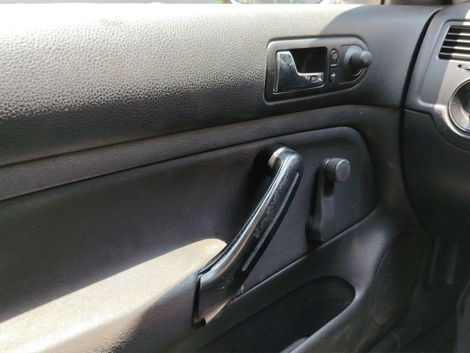 2013 Volkswagen Jetta 2.0 L4 Mt