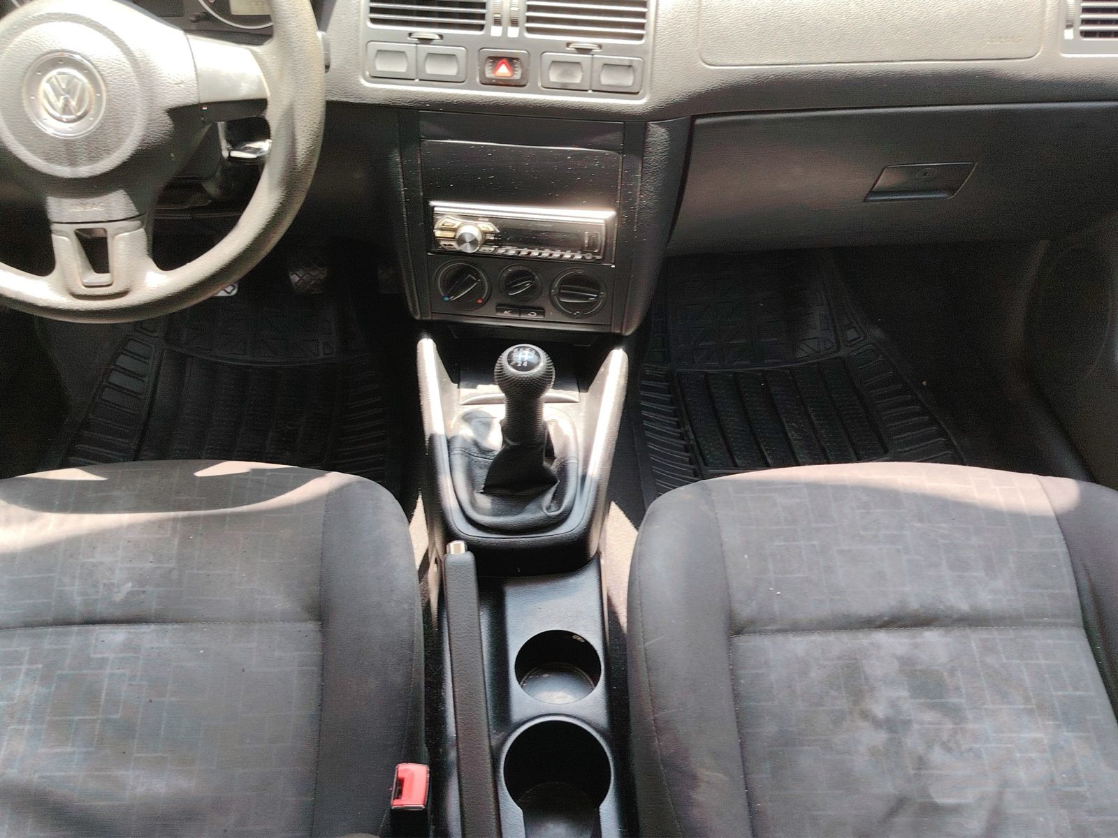 2013 Volkswagen Jetta 2.0 L4 Mt