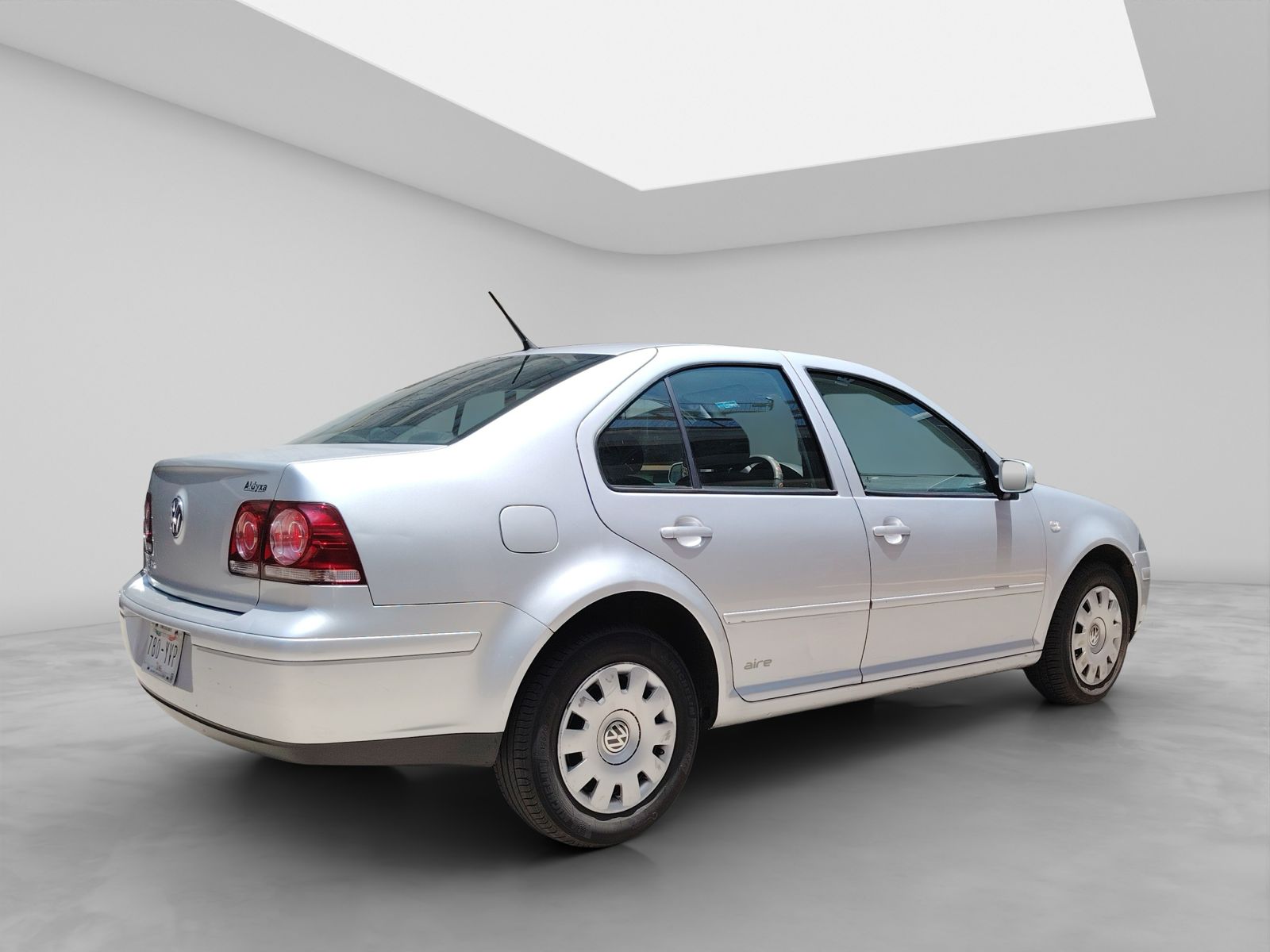 2013 Volkswagen Jetta 2.0 L4 Mt