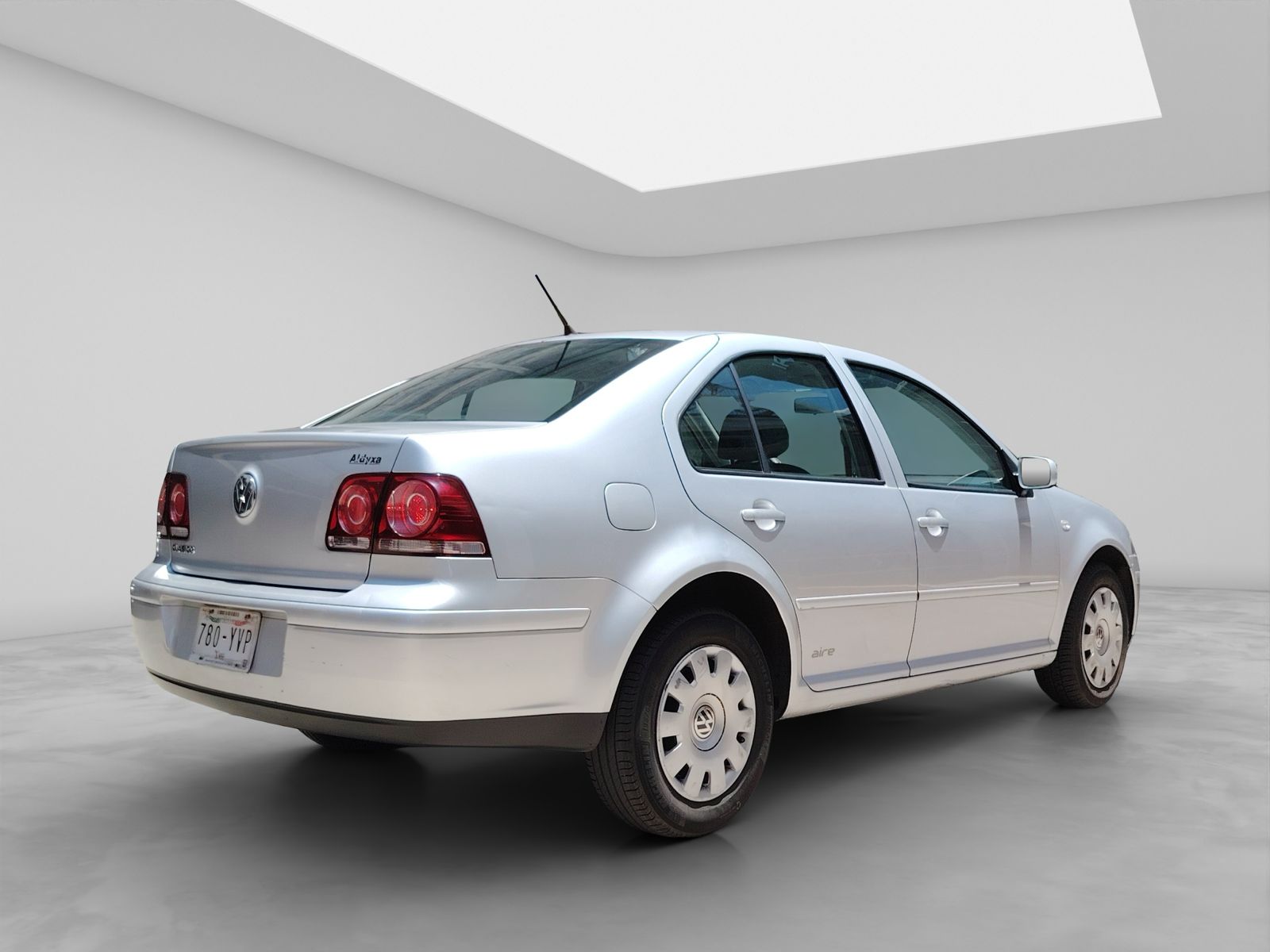 2013 Volkswagen Jetta 2.0 L4 Mt