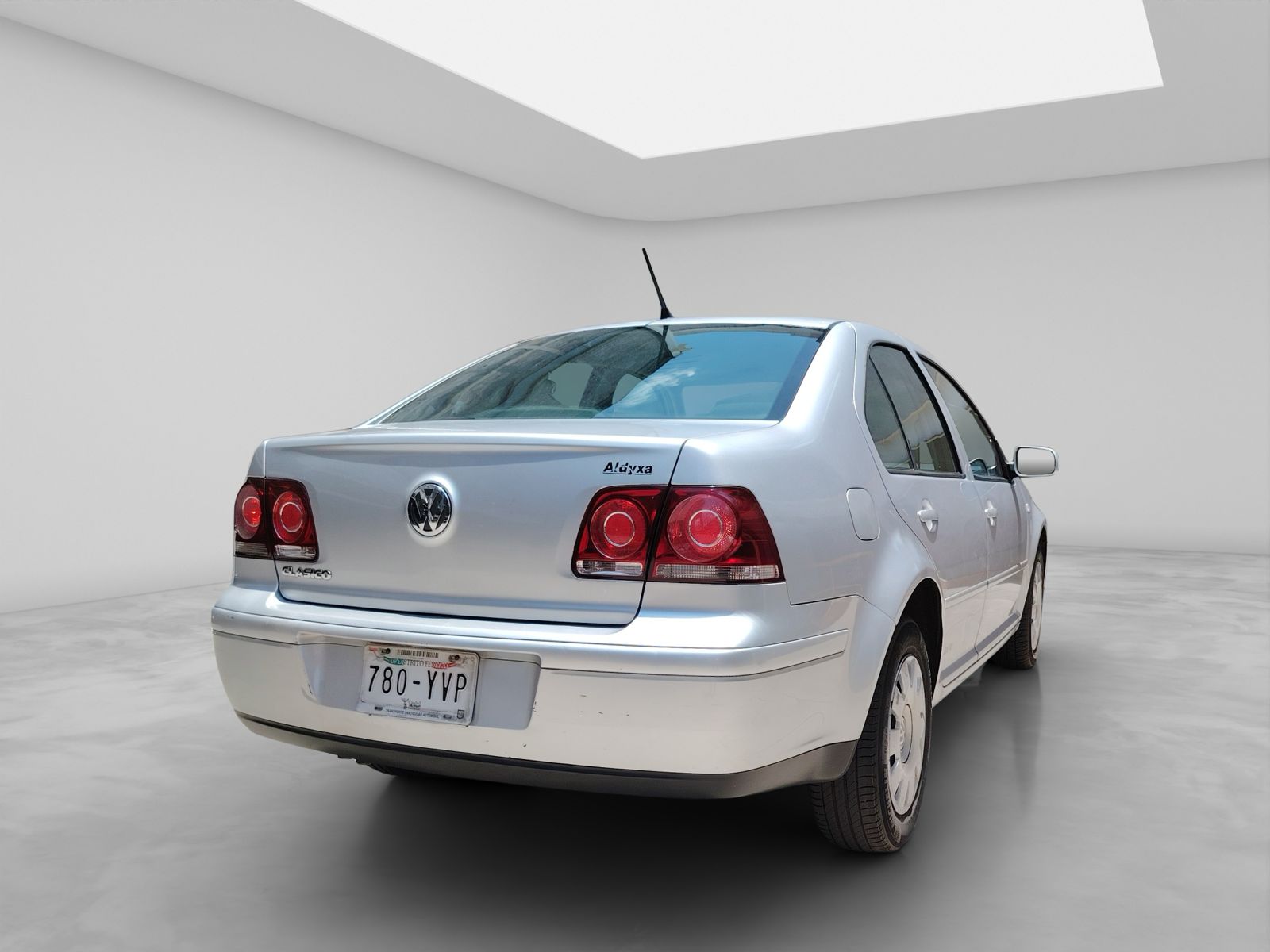 2013 Volkswagen Jetta 2.0 L4 Mt