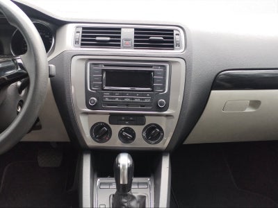 2016 Volkswagen Jetta 2.0 Live At
