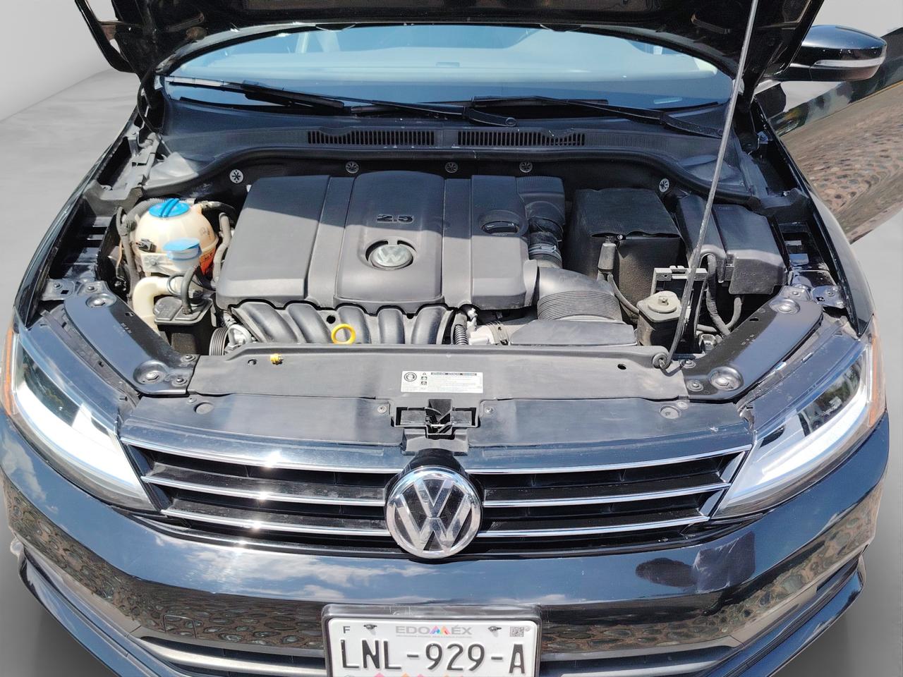 2018 Volkswagen Jetta 2.5 Sportline Mt