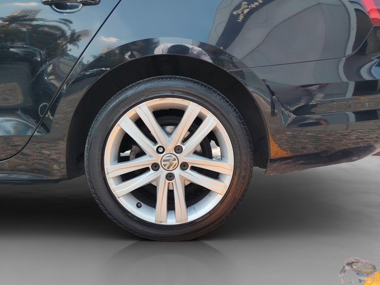 2018 Volkswagen Jetta 2.5 Sportline Mt