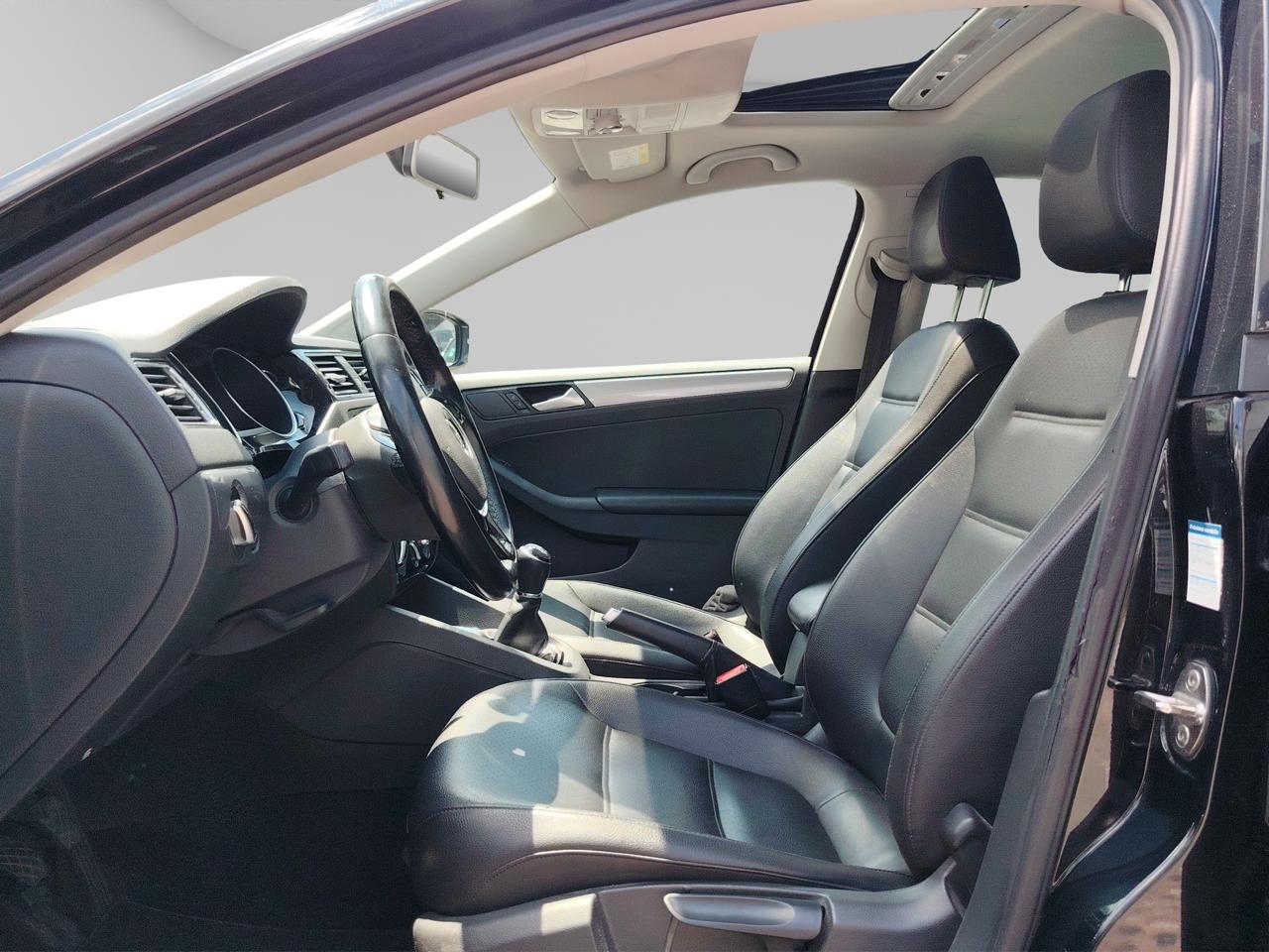 2018 Volkswagen Jetta 2.5 Sportline Mt