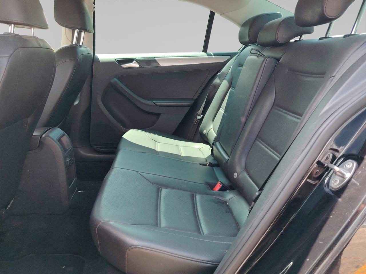 2018 Volkswagen Jetta 2.5 Sportline Mt