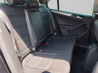 2018 Volkswagen Jetta 2.5 Sportline Mt