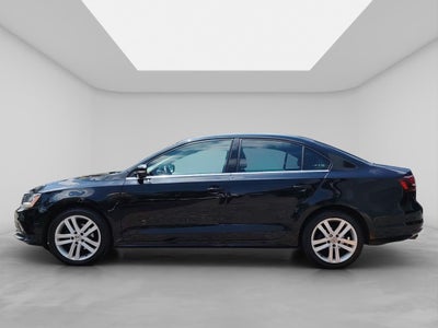 2018 Volkswagen Jetta 2.5 Sportline Mt