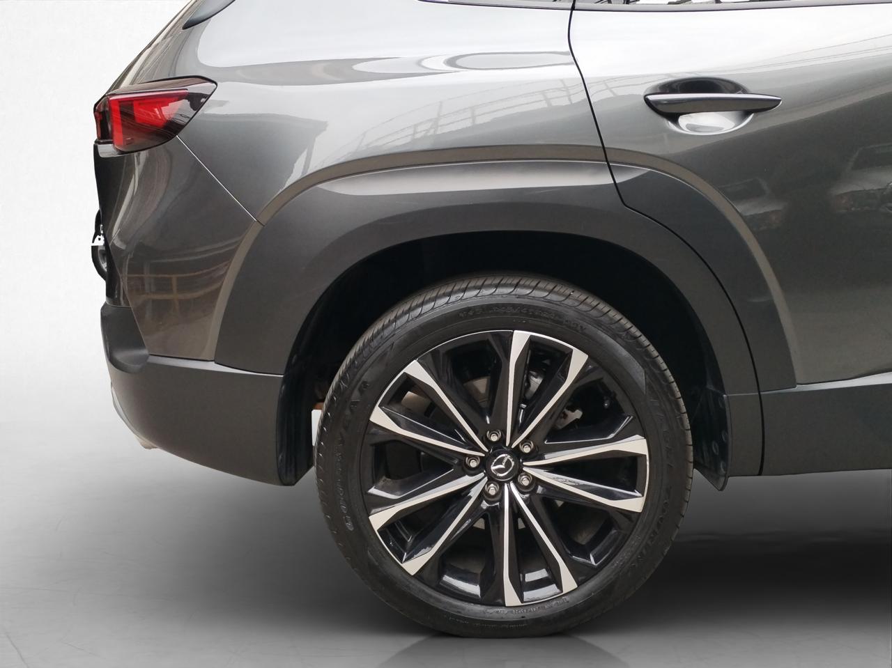 2025 Mazda Mazda CX-50 2.5 Signature At