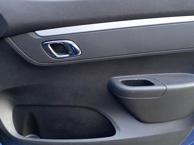 2025 Renault Kwid 1.0 Outsider Mt