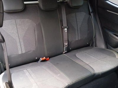 2025 Renault Kwid 1.0 Outsider Mt