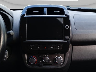 2025 Renault Kwid 1.0 Outsider Mt