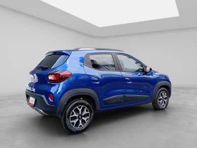 2025 Renault Kwid 1.0 Outsider Mt