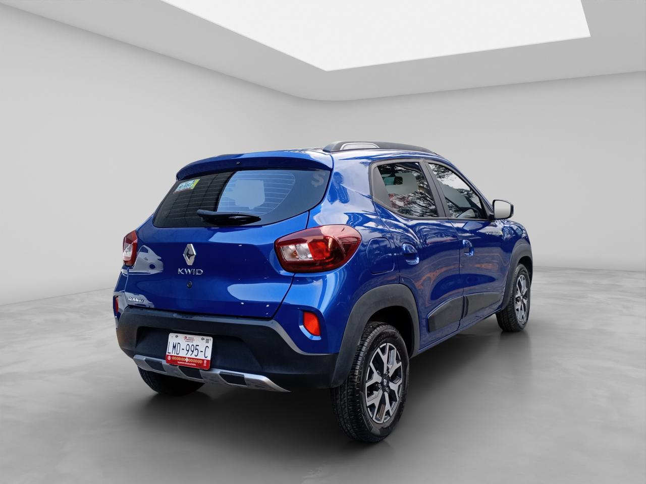 2025 Renault Kwid 1.0 Outsider Mt