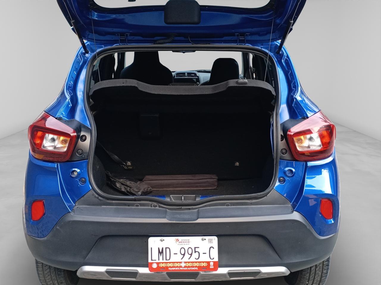 2025 Renault Kwid 1.0 Outsider Mt