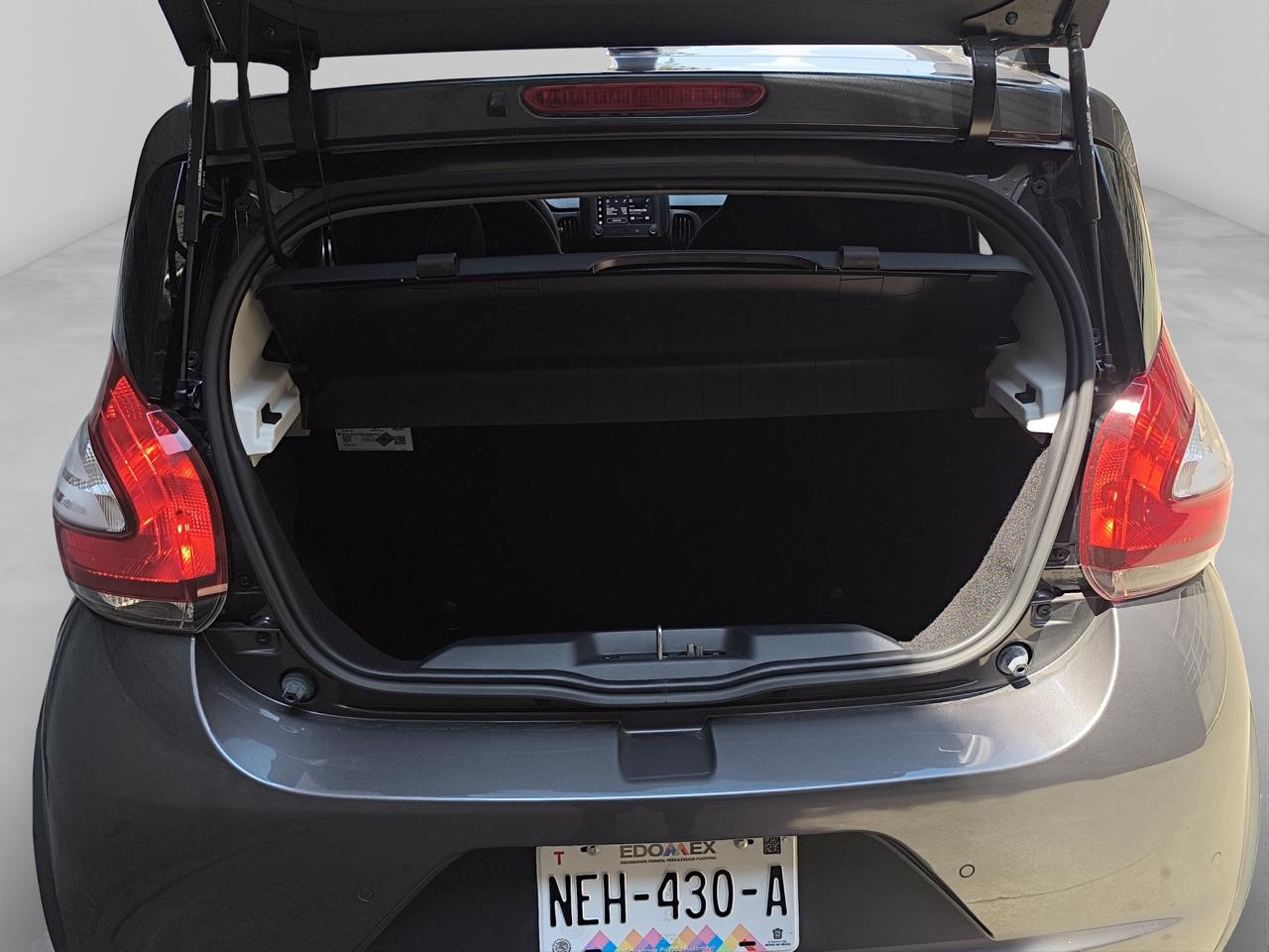 2024 FIAT Mobi 1.0 Trekking Mt