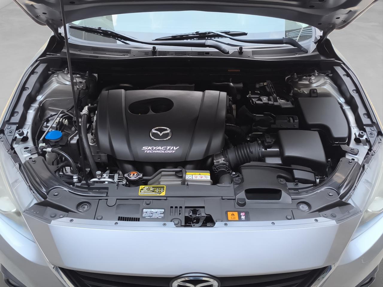 2016 Mazda Mazda 3 2.5 S Hb Mt