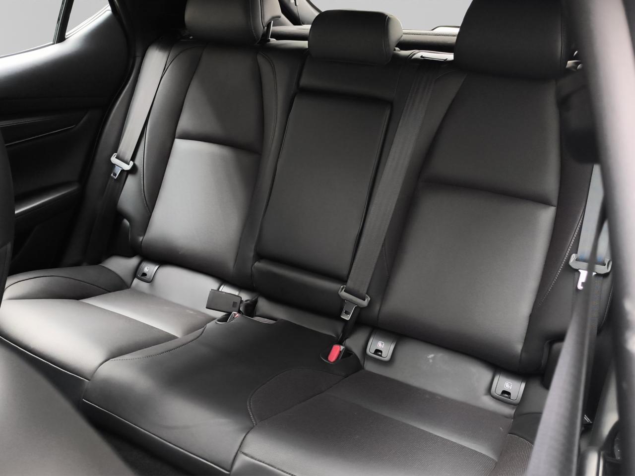 2025 Mazda Mazda 3 2.5 Signature Hb At