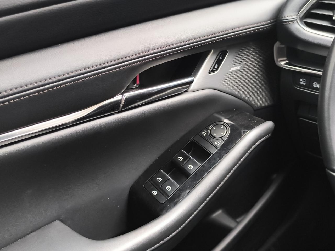 2025 Mazda Mazda 3 2.5 Signature Hb At