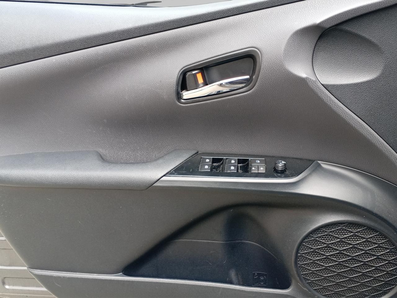 2017 Toyota Prius 1.8 Premium Hibrido At