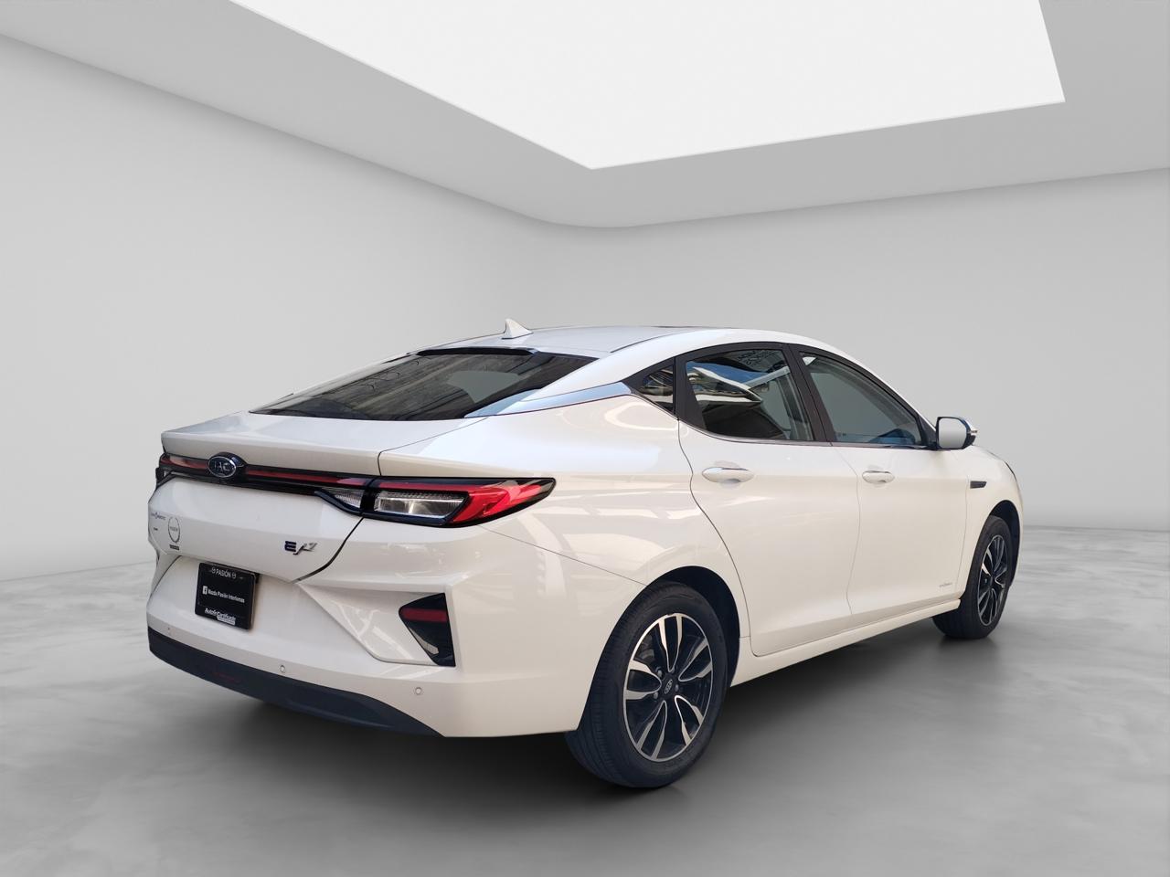 2022 JAC J7 EJ7 Electrico 50 Kw