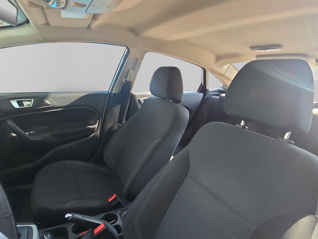 2015 Ford Fiesta 1.6 Se Sedan At