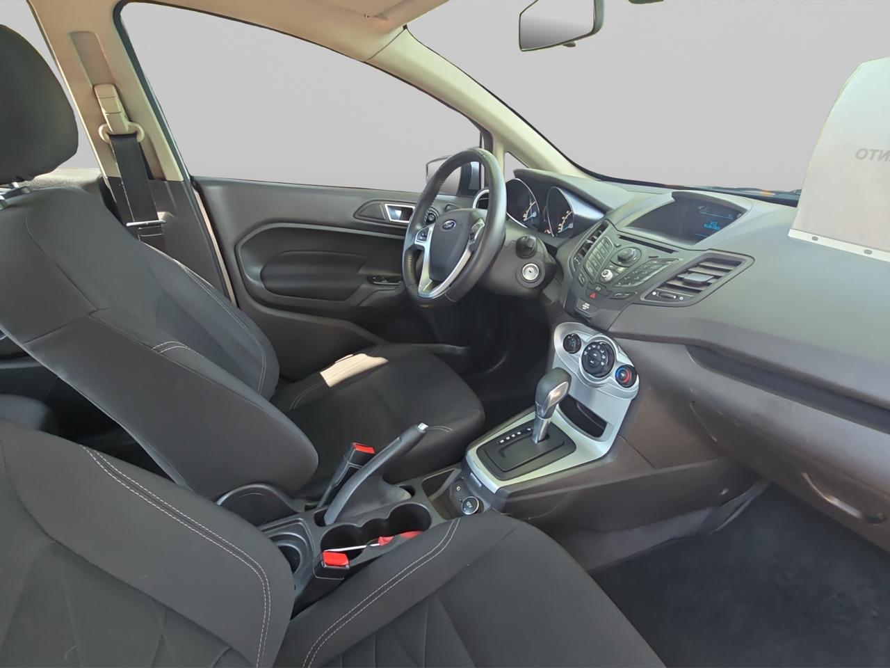 2015 Ford Fiesta 1.6 Se Sedan At