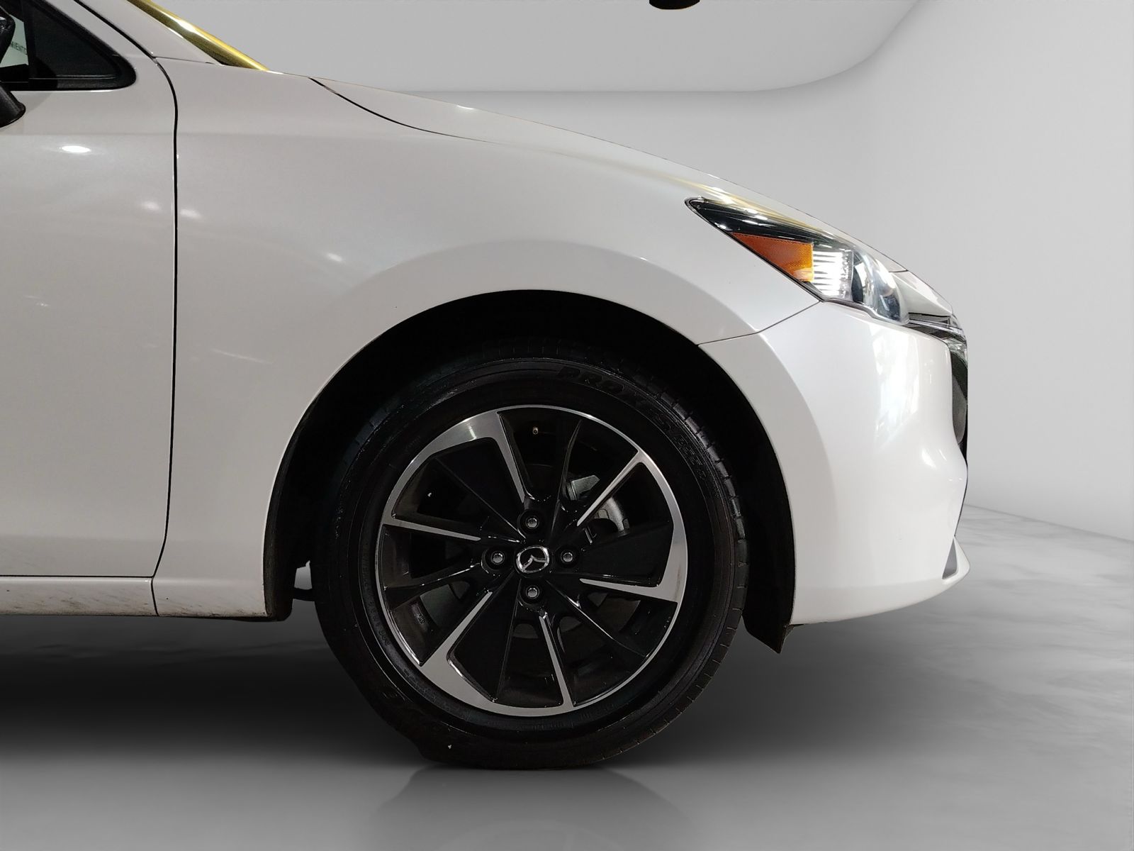 2025 Mazda Mazda 2 2.0 Signature HB At