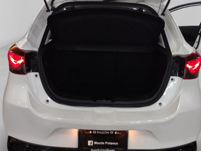 2025 Mazda Mazda 2 2.0 Signature HB At