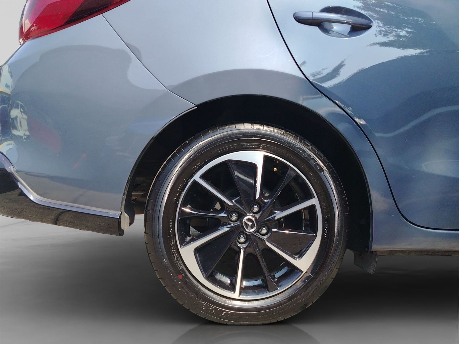 2025 Mazda Mazda 2 2.0 Signature Sedan At