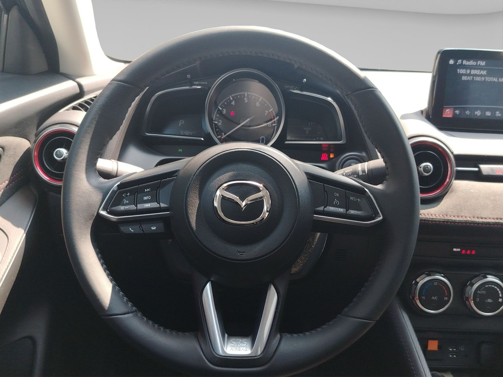 2025 Mazda Mazda 2 2.0 Signature Sedan At