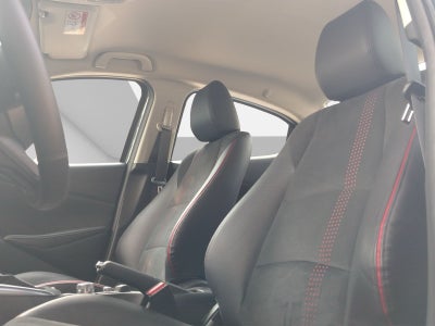 2025 Mazda Mazda 2 2.0 Signature Sedan At