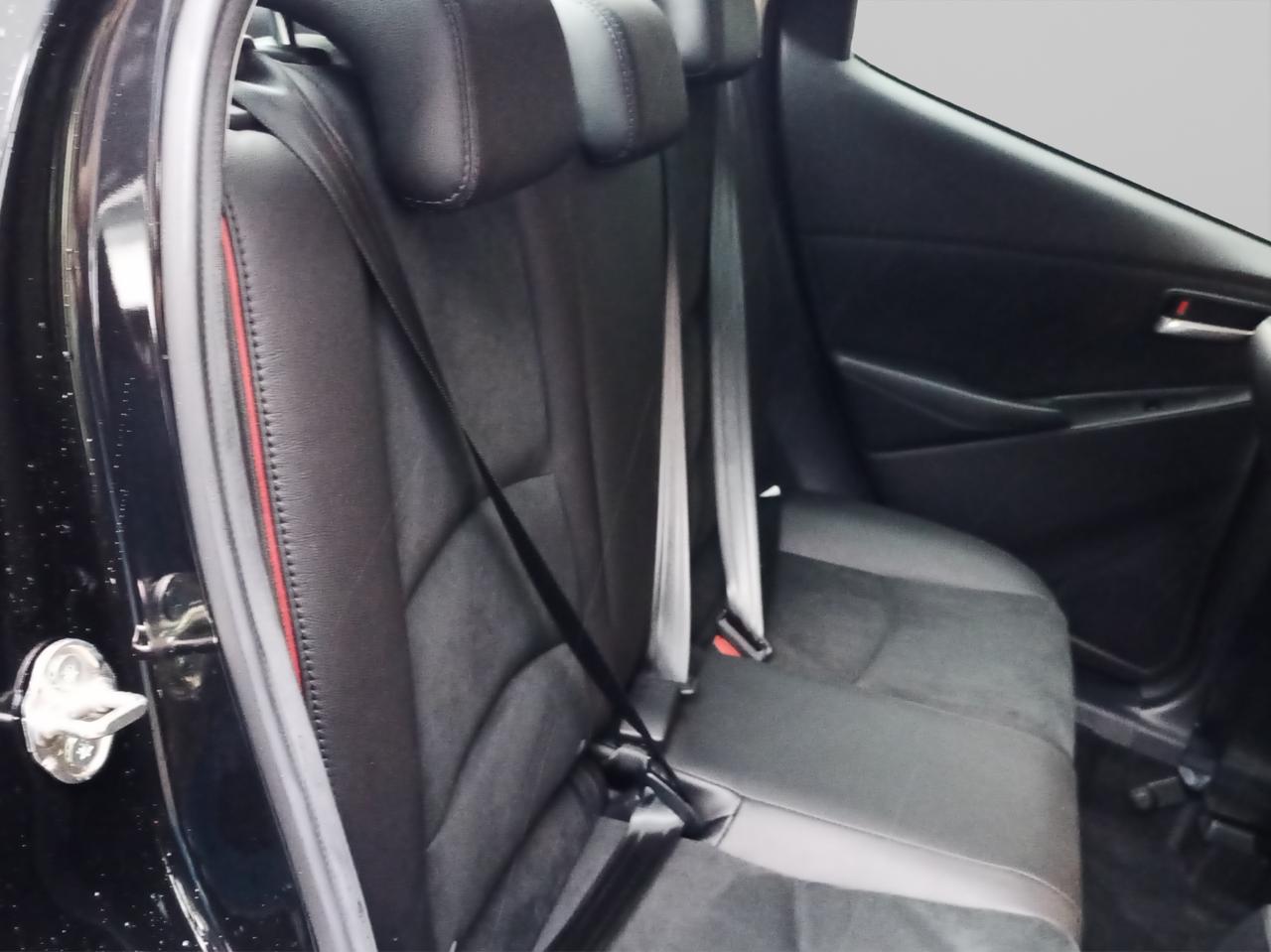 2025 Mazda Mazda 2 2.0 Signature Sedan At